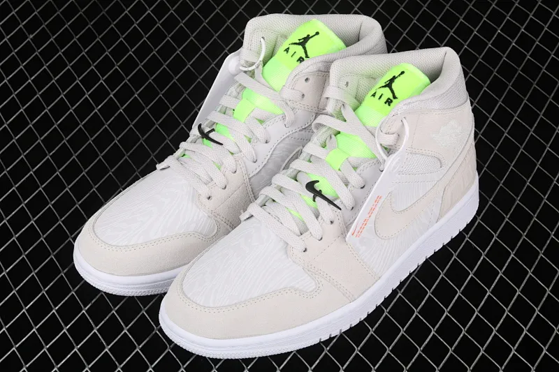All Categories Air Jordan Jordan Series Basketball Shoes Air Jordan 1 Mid Differentiated Versions Air Jordan 1 Mid AJ1 Joe 1 Sea Salt Fluorescent Green CV3018-001